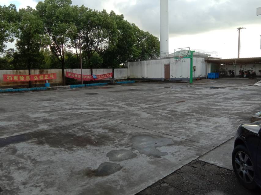 南新村籃球場(chǎng)