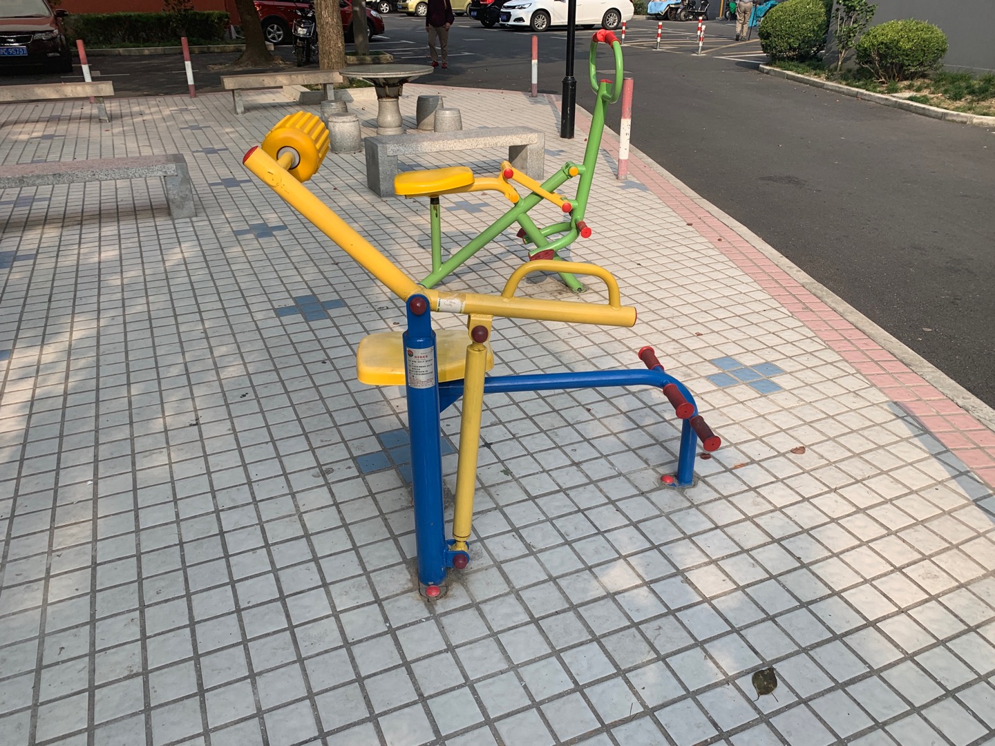 腹背鍛煉器 腹背鍛煉器