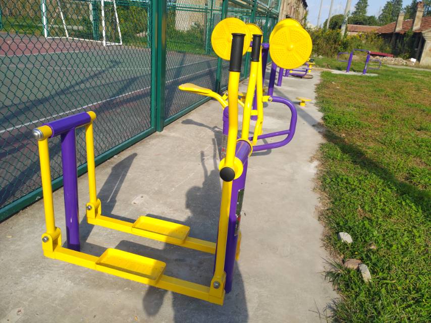 平步機(jī) 平步機(jī)