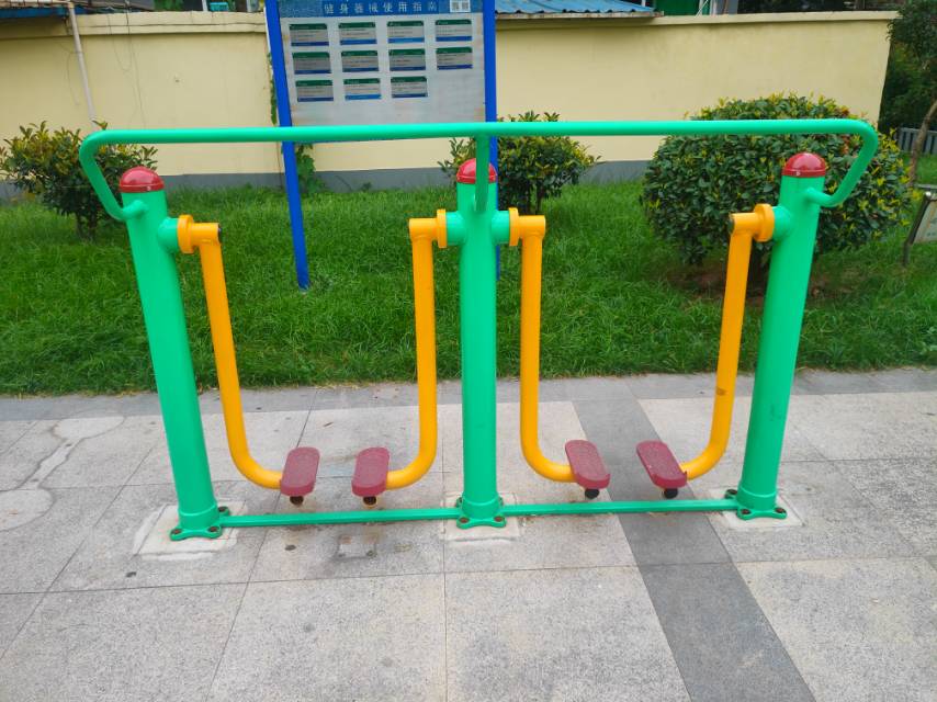 兩聯(lián)漫步機 兩聯(lián)漫步機