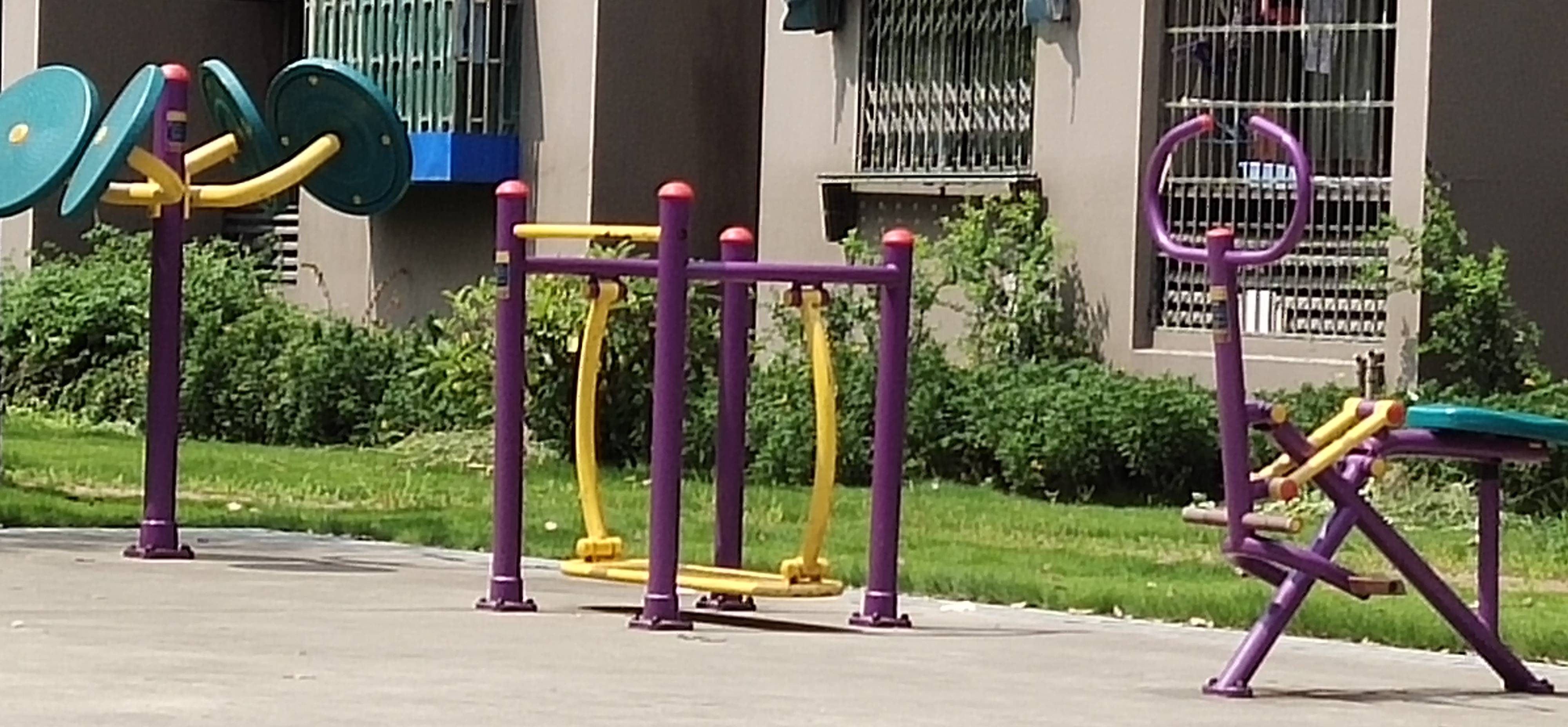 晃板健身器 晃板健身器