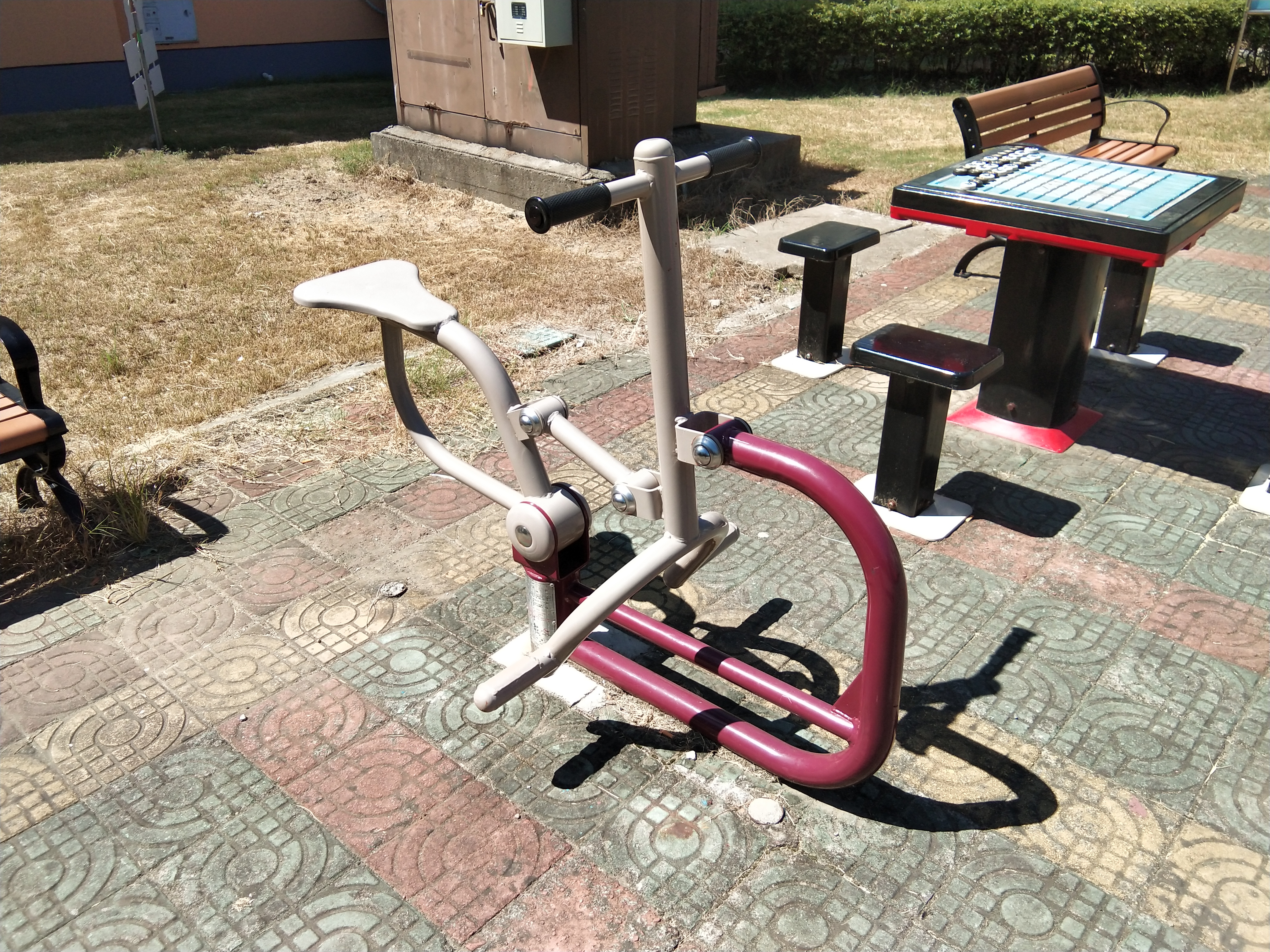 騎馬機(jī) 騎馬機(jī)