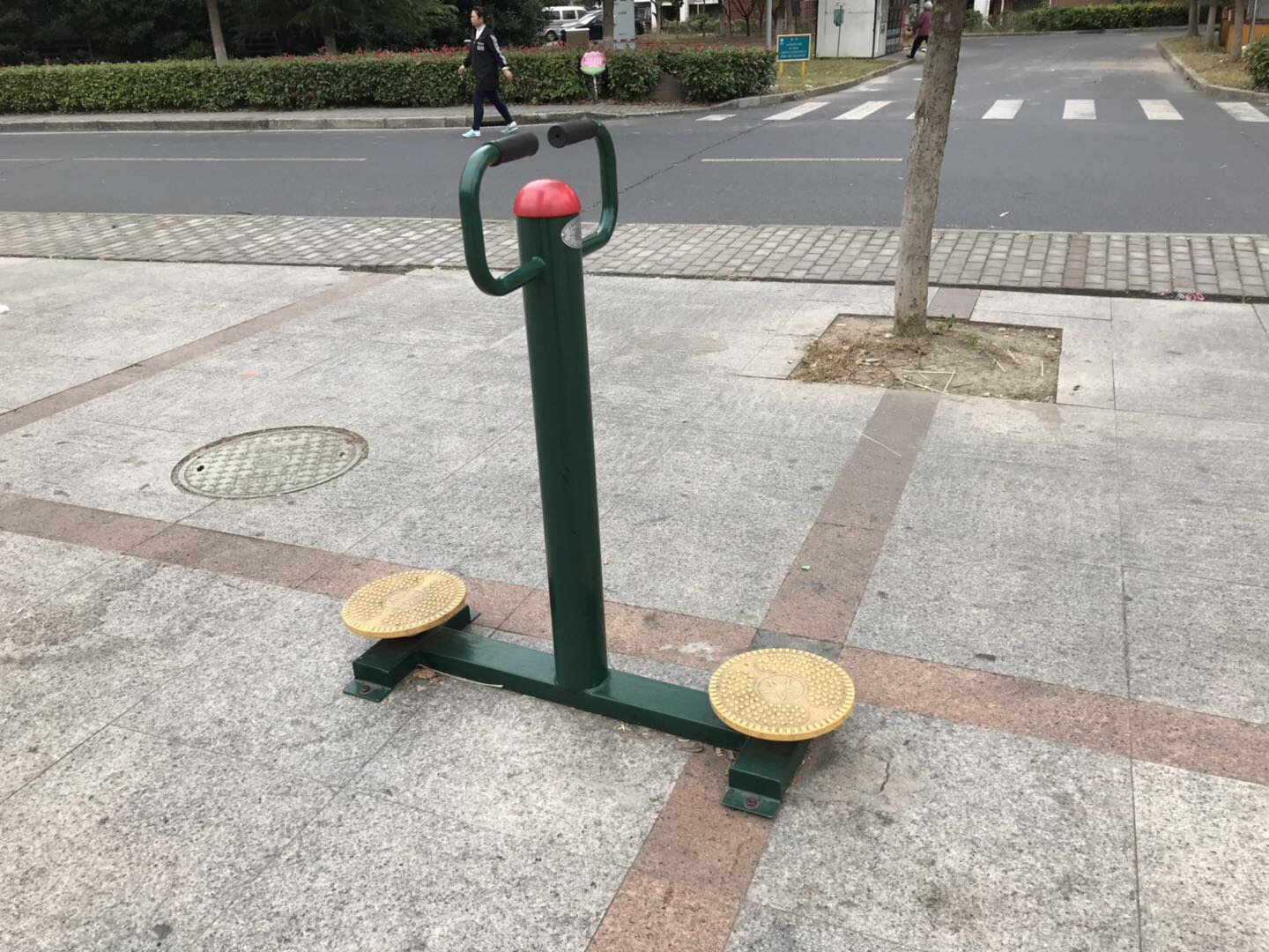 三人轉(zhuǎn)腰器 三人轉(zhuǎn)腰器