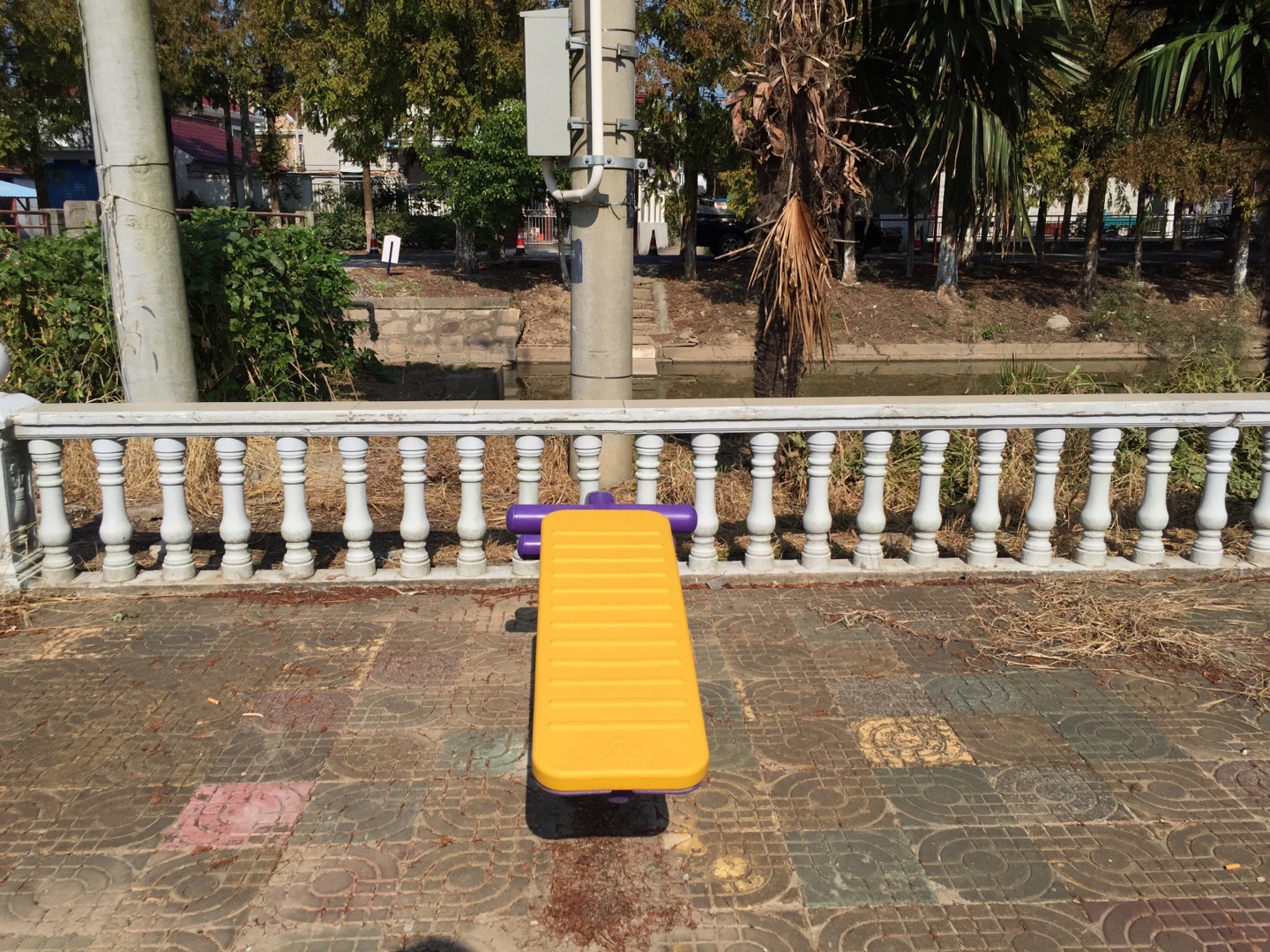 單人腹肌架 單人腹肌架