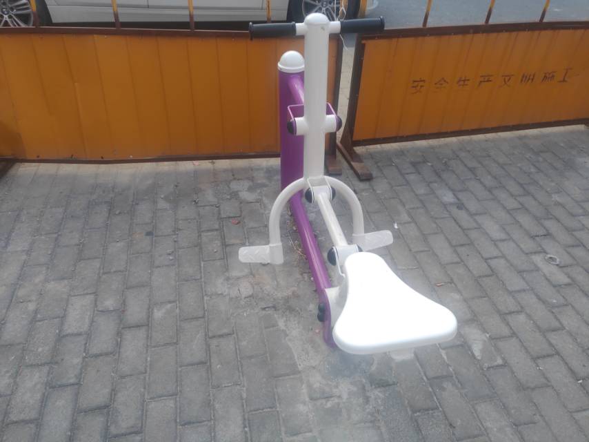 騎馬機(jī) 騎馬機(jī)