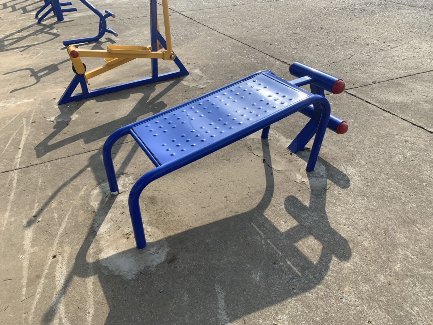 仰臥起坐板 仰臥起坐板