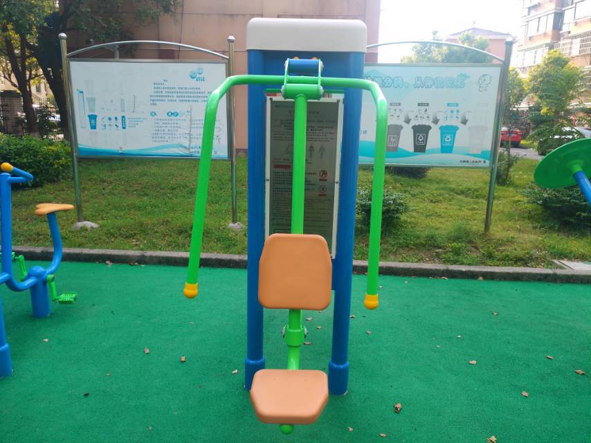 雙立柱前推訓練器 雙立柱前推訓練器