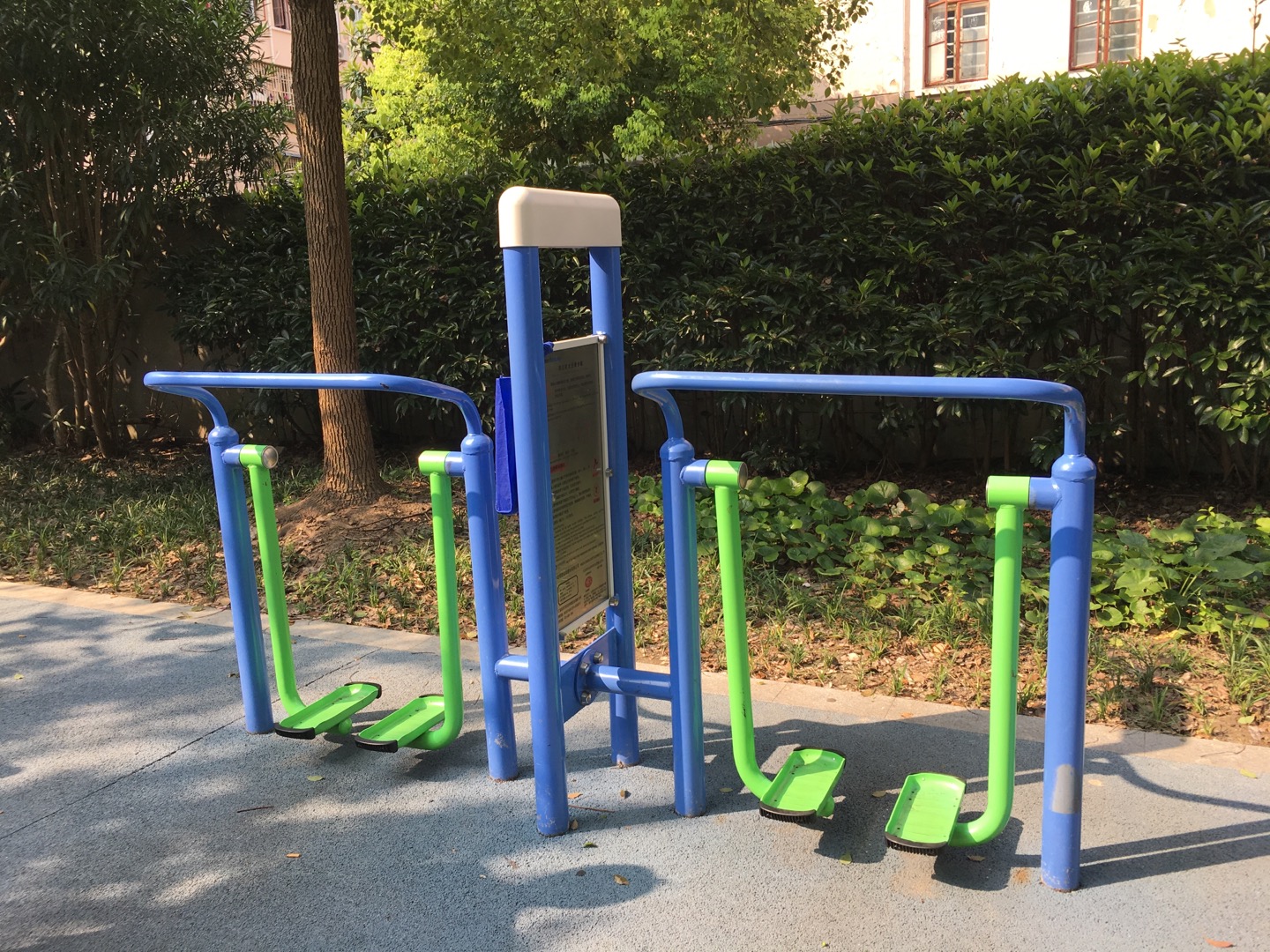 雙立柱太空漫步器 雙立柱太空漫步器