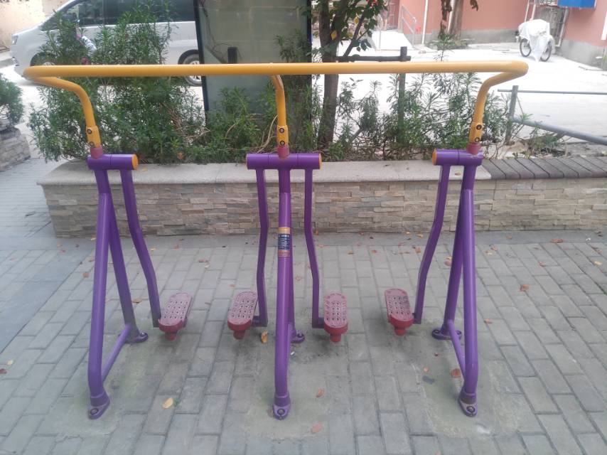 太空漫步器 太空漫步器