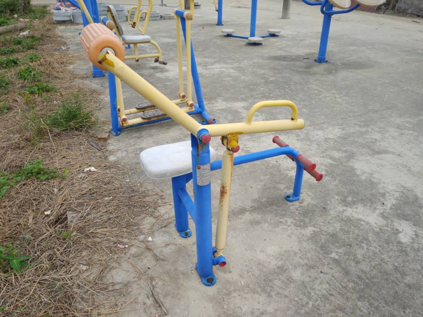 腹背鍛煉器 腹背鍛煉器