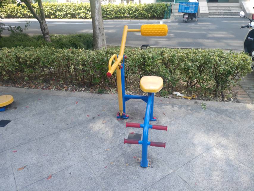 腹背鍛煉器 腹背鍛煉器