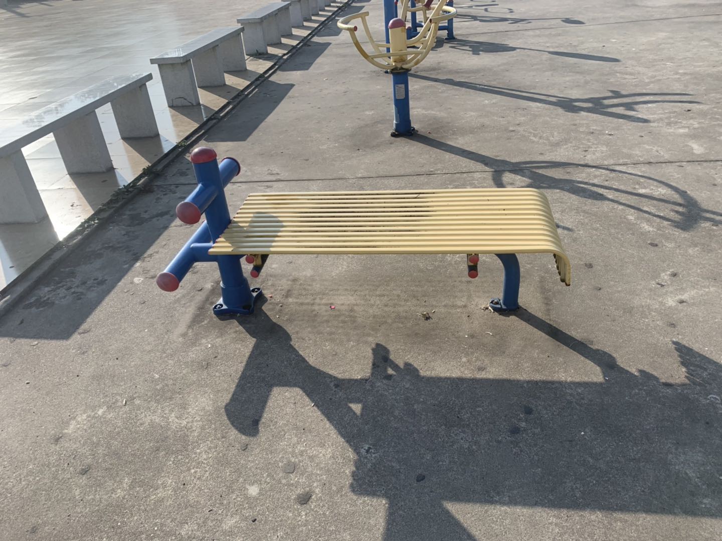 仰臥起坐板 仰臥起坐板