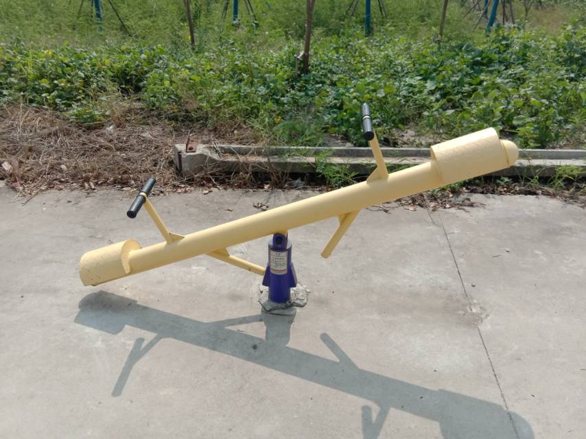 兒童蹺蹺板 兒童蹺蹺板