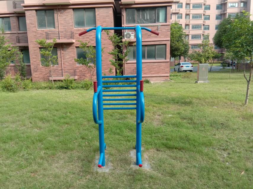 多功能訓(xùn)練器 多功能訓(xùn)練器