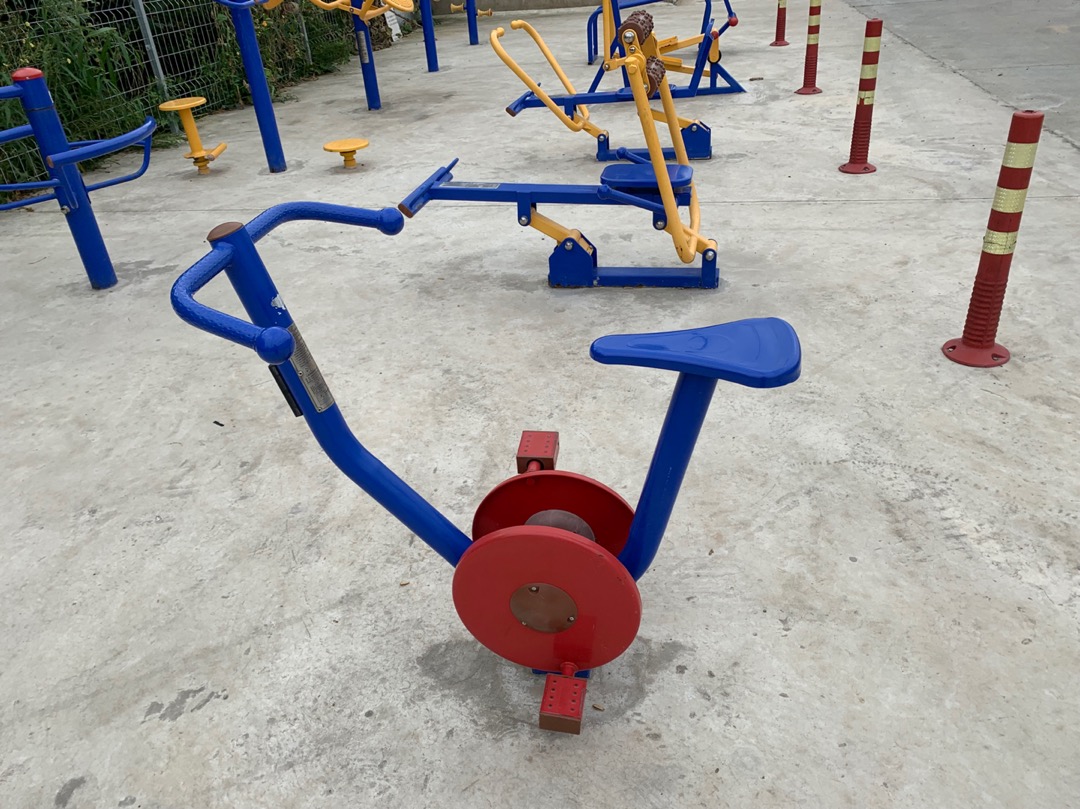 直立健身車 直立健身車