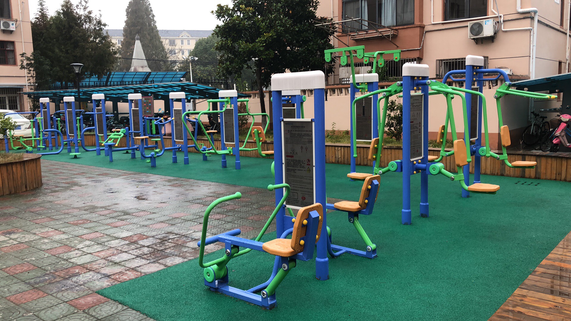城北社區(qū)城北新村16號樓健身點 城北社區(qū)城北新村16號樓健身點