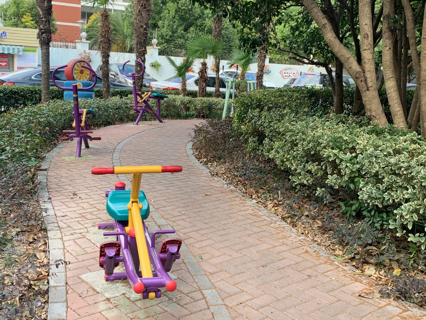 金澤苑居委市民益智健身苑點(diǎn)