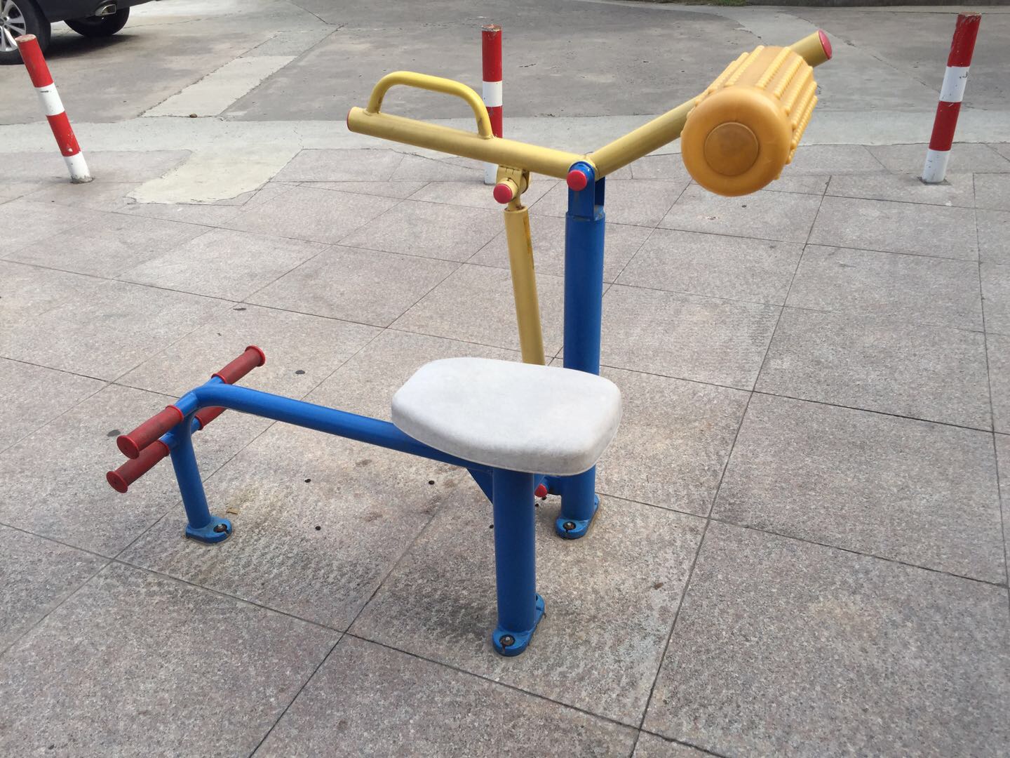 腹背鍛煉器 腹背鍛煉器