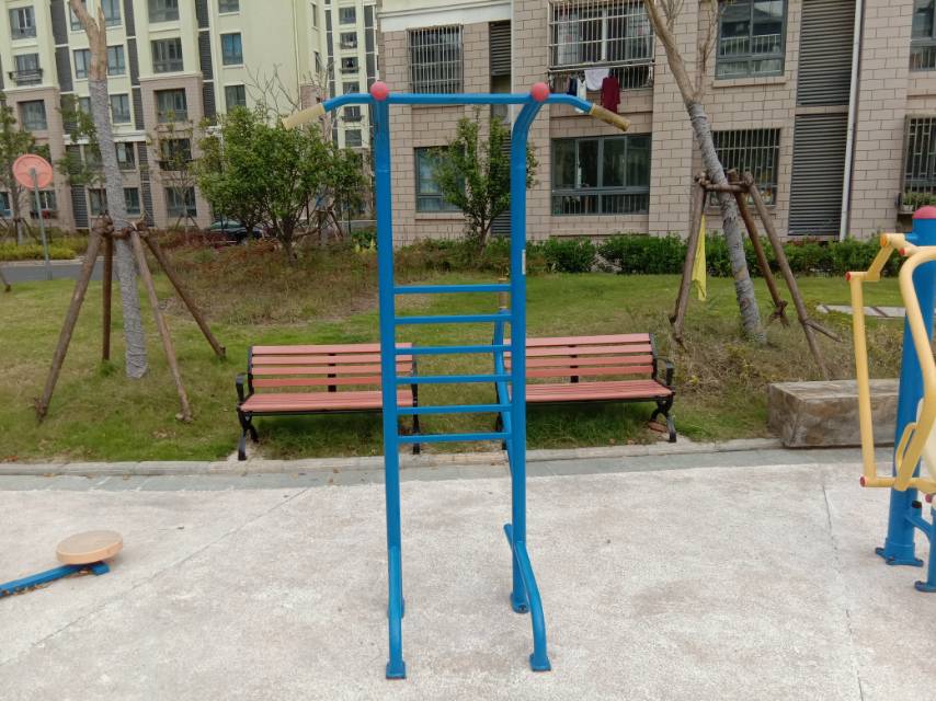 多功能訓(xùn)練器 多功能訓(xùn)練器