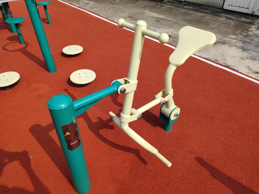 健騎機(jī) 健騎機(jī)