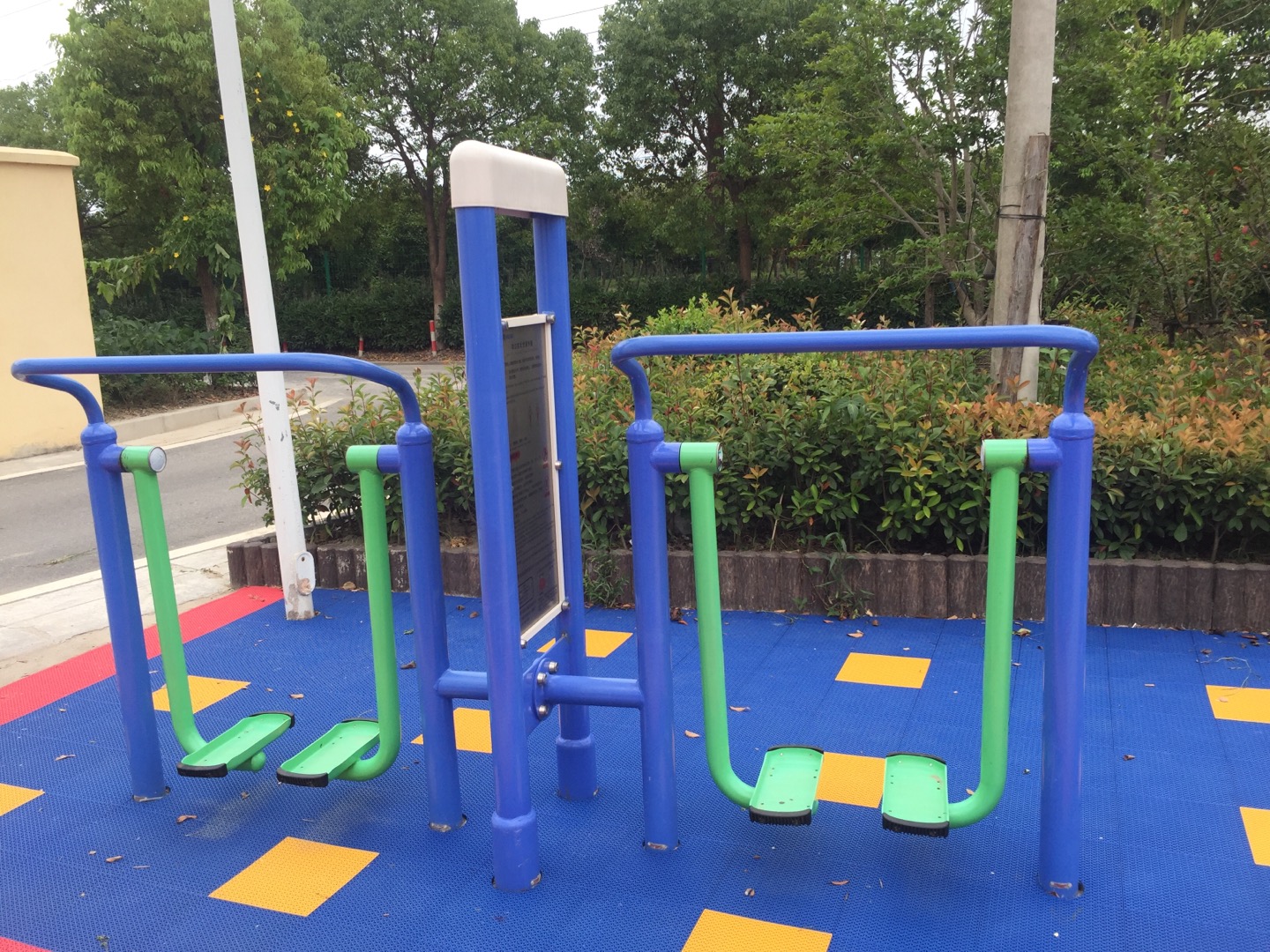 太空漫步器 太空漫步器