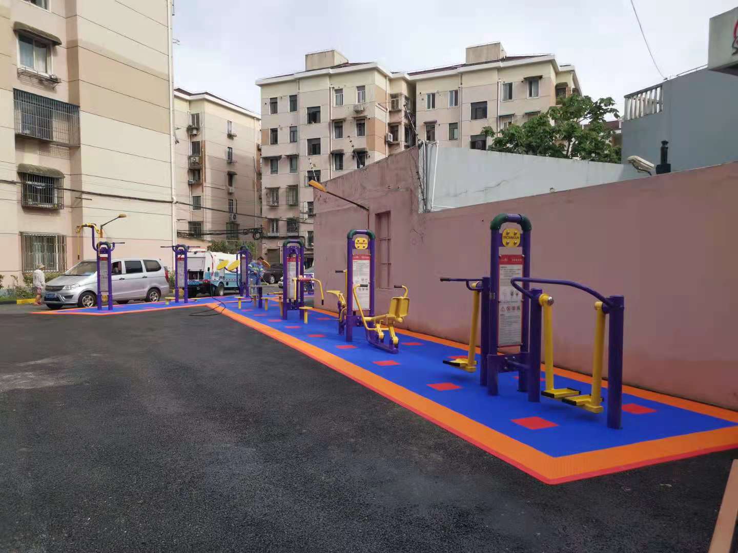 逸仙一村五居市民益智健身點 逸仙一村五居市民益智健身點