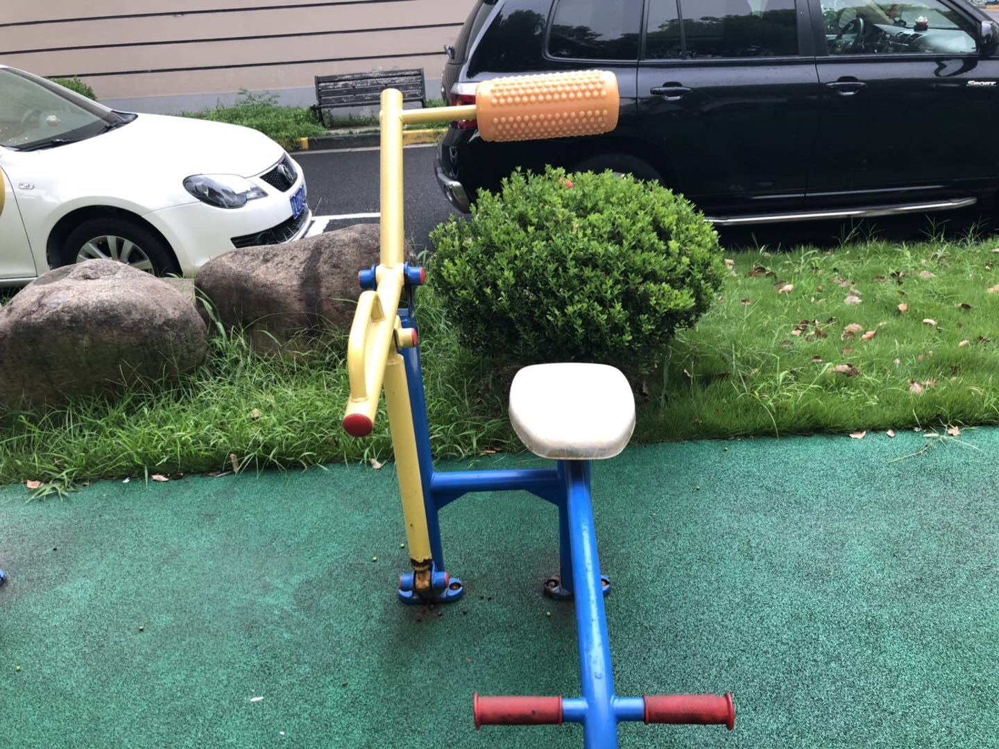 腹背鍛煉器 腹背鍛煉器