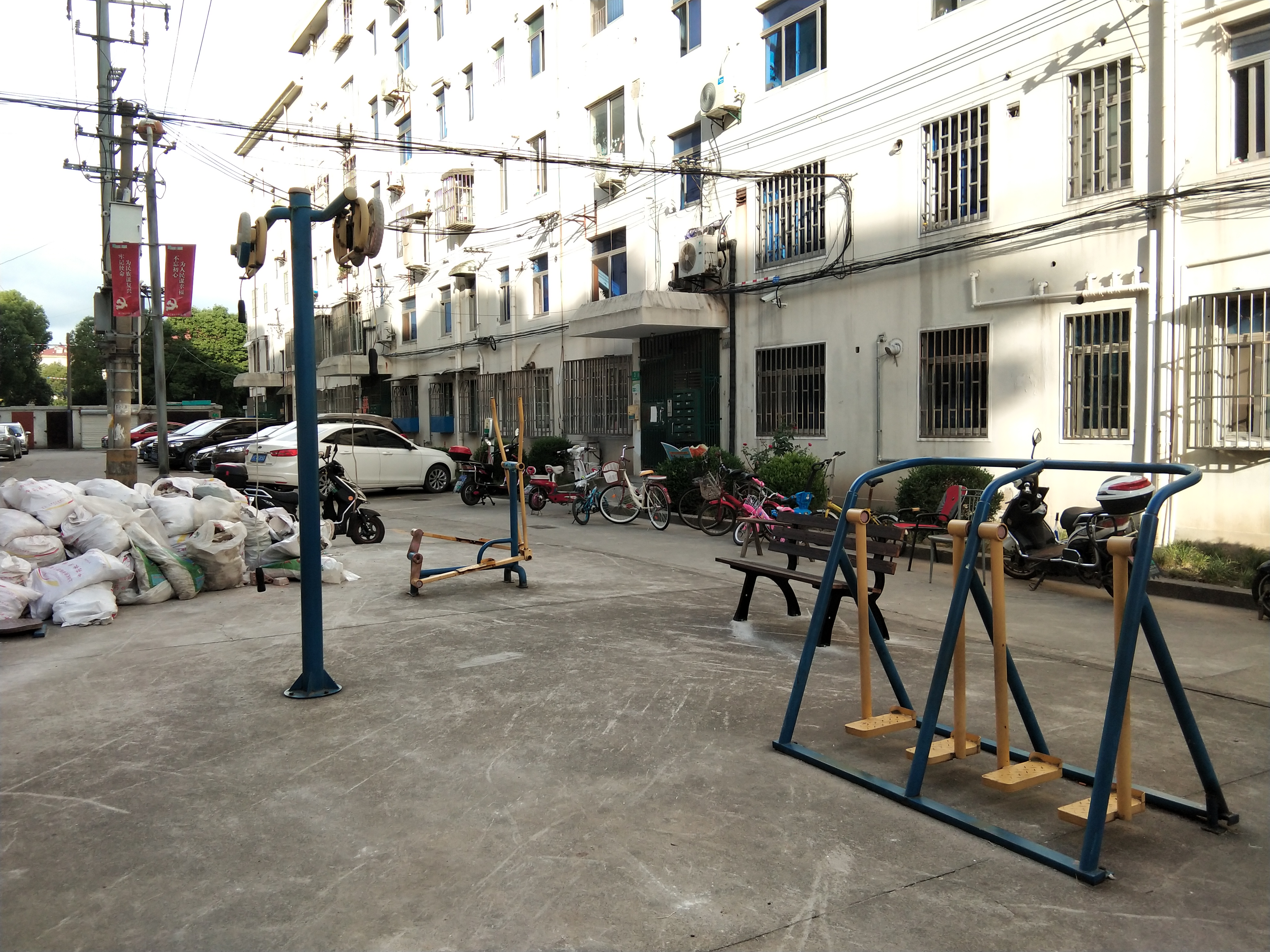 杜行居委B 杜行居委B