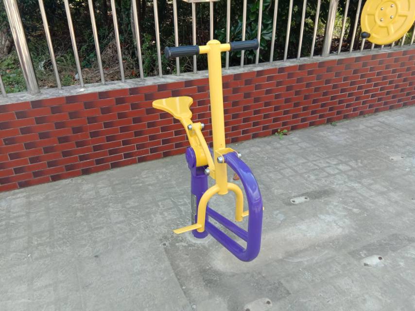 健騎機(jī) 健騎機(jī)