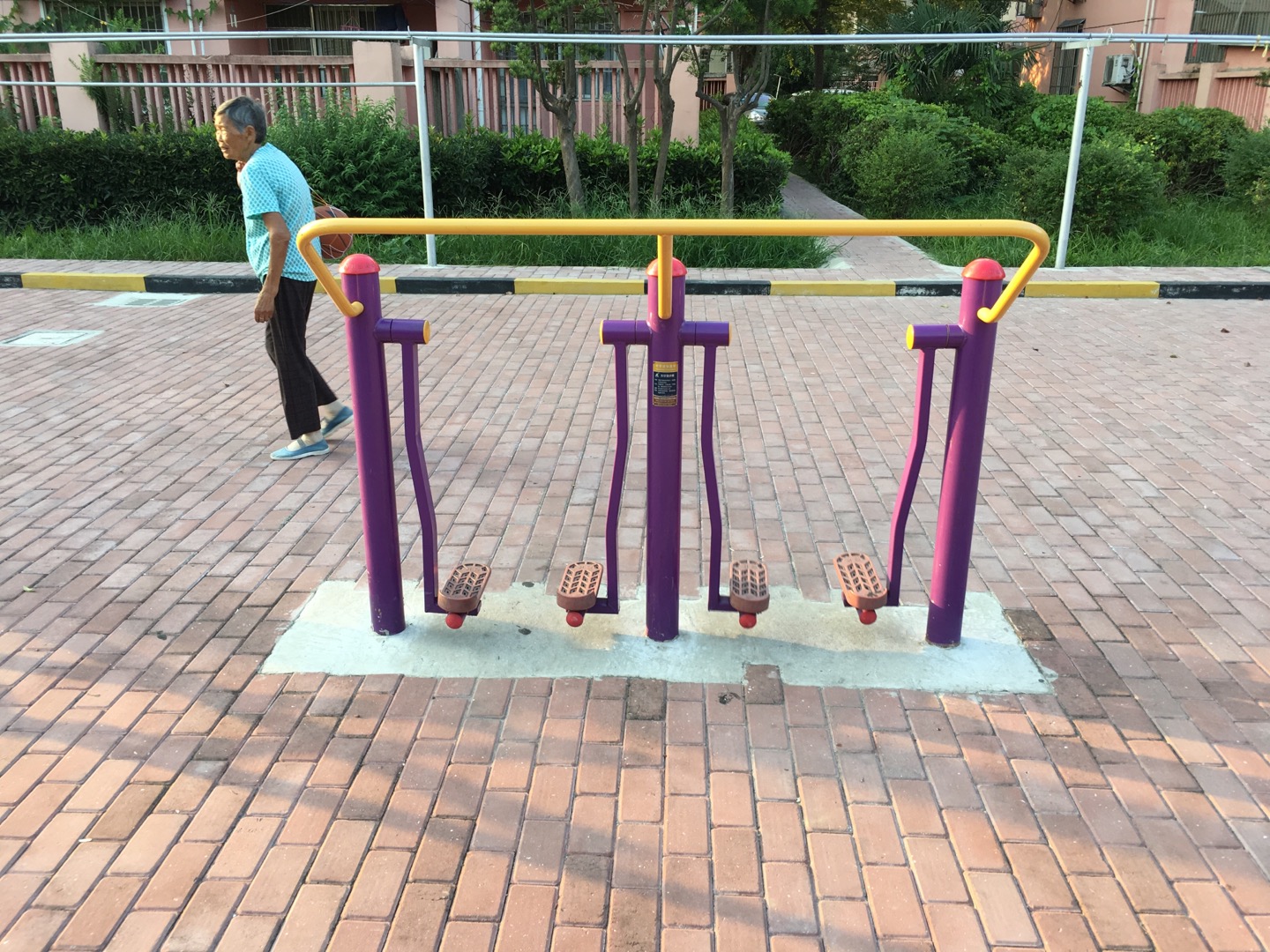 太空漫步器 太空漫步器