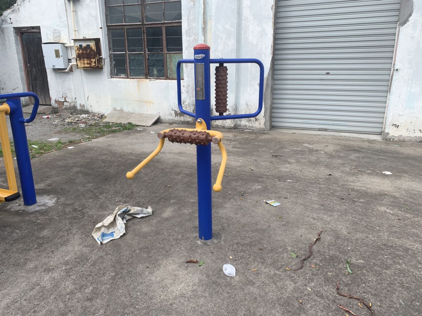 腰背按摩器 腰背按摩器