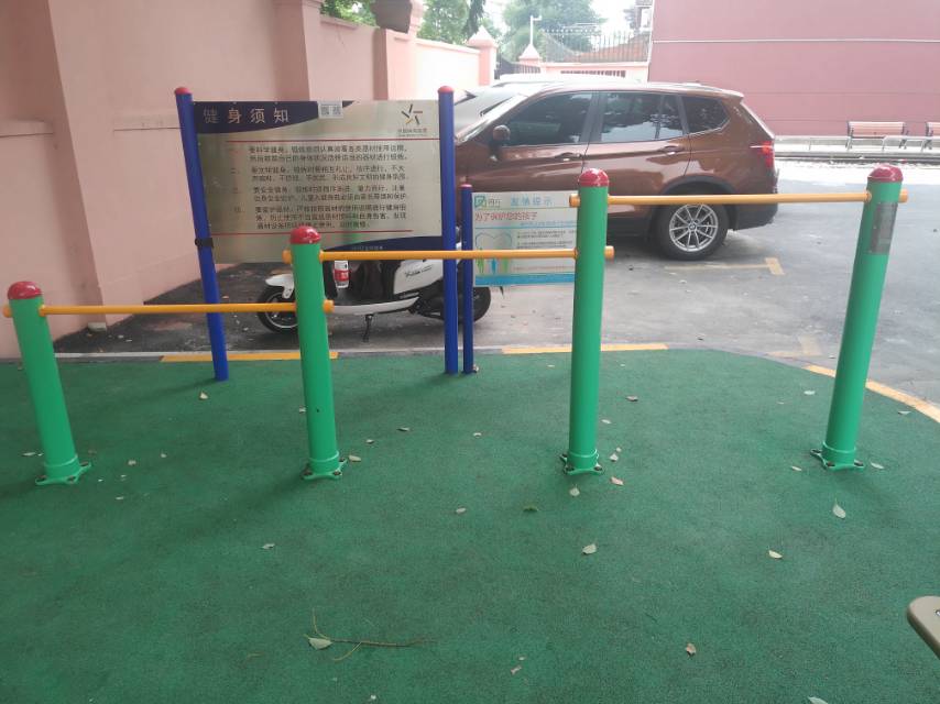 多聯(lián)壓腿架 多聯(lián)壓腿架