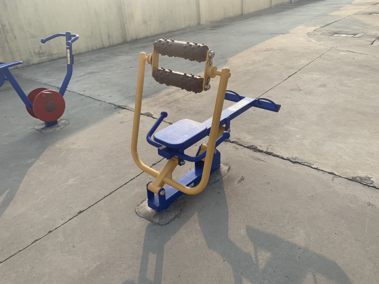 腹背屈伸訓(xùn)練器 腹背屈伸訓(xùn)練器