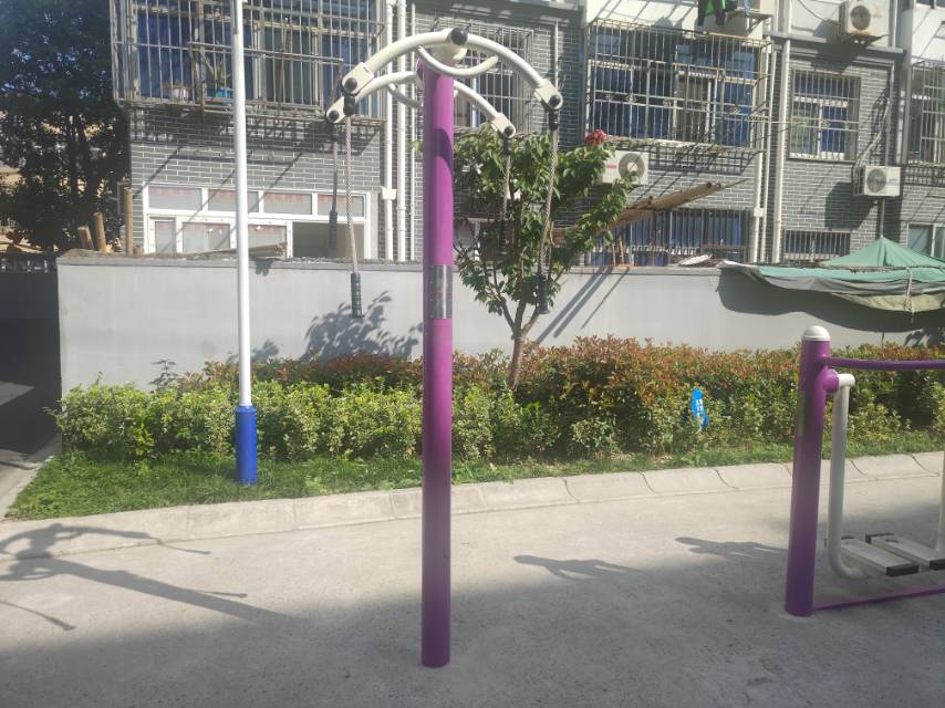 上肢牽引器(兩站位) 上肢牽引器(兩站位)