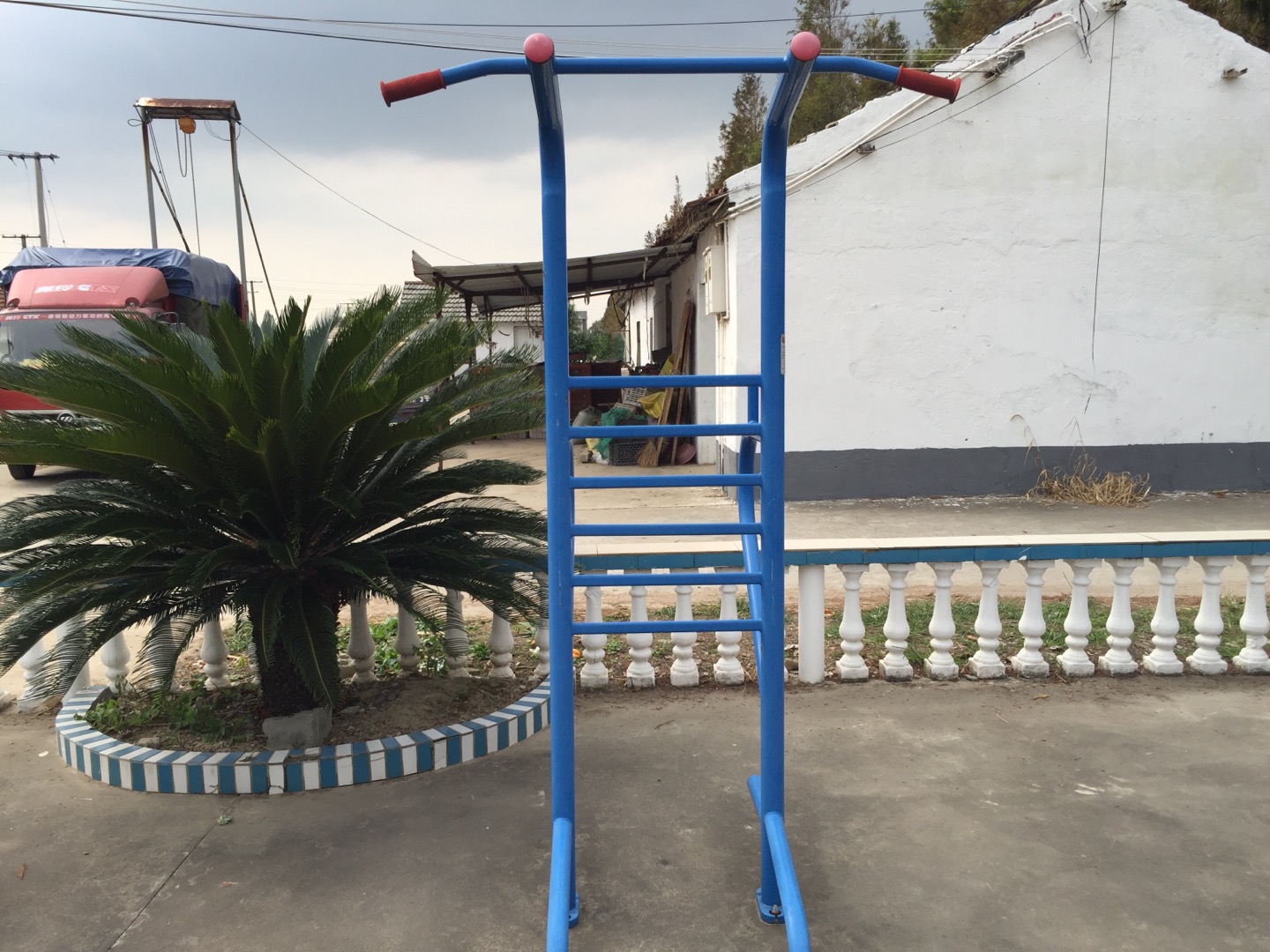 多功能訓(xùn)練器 多功能訓(xùn)練器