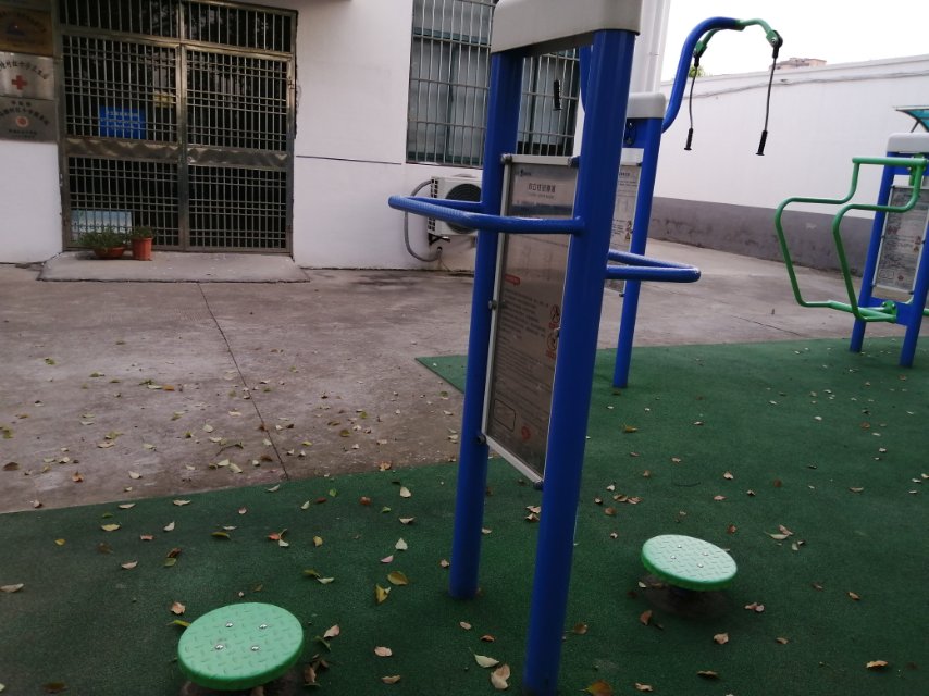 雙立柱扭腰器 雙立柱扭腰器