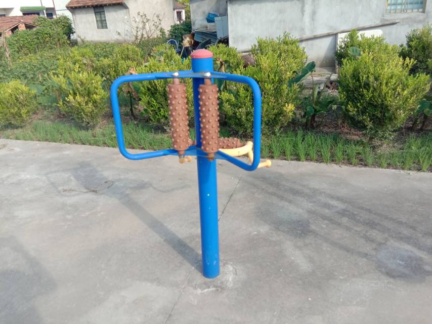 腰背按摩器 腰背按摩器