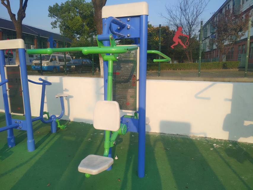 雙立柱拉力訓(xùn)練器