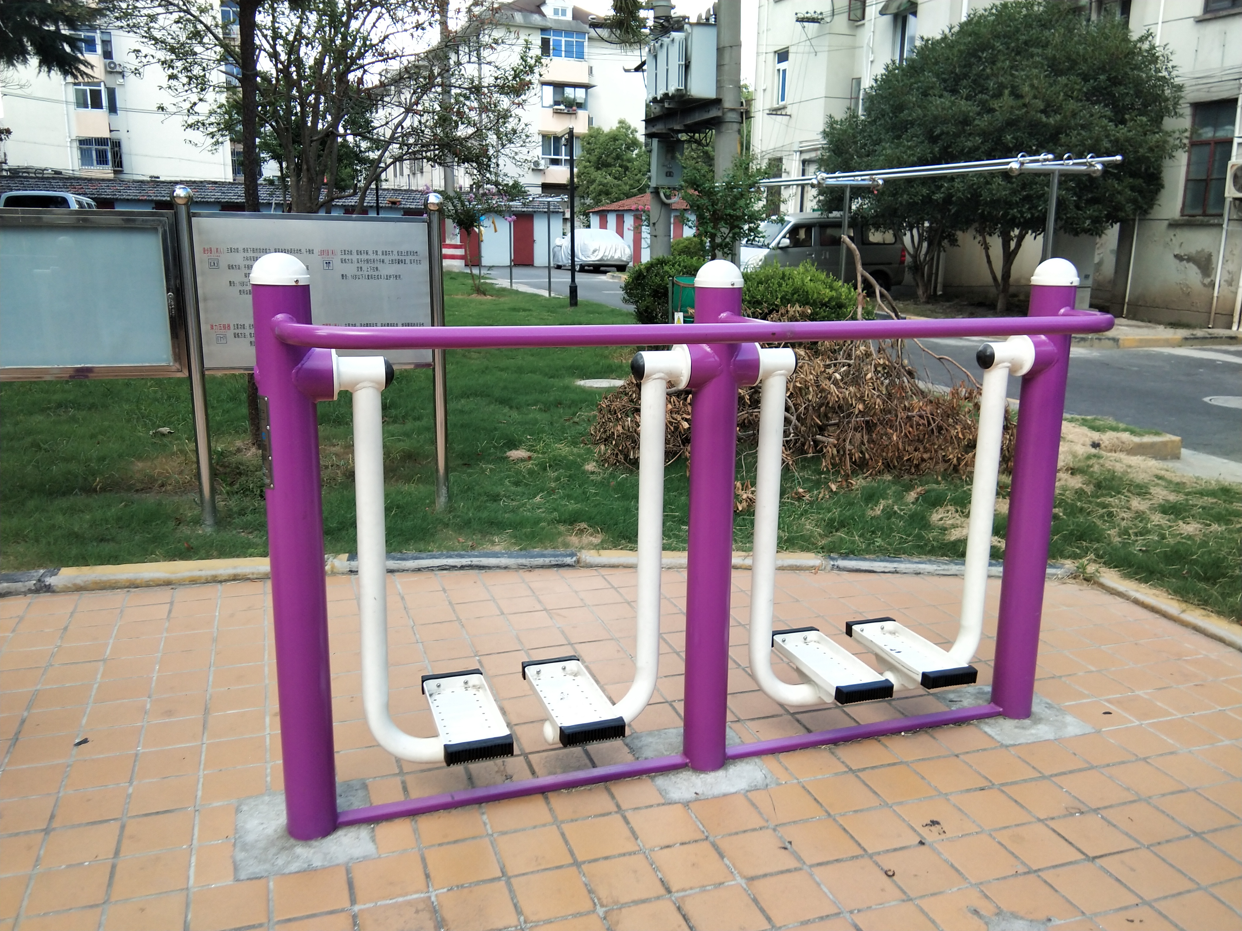 雙位漫步機(jī) 雙位漫步機(jī)