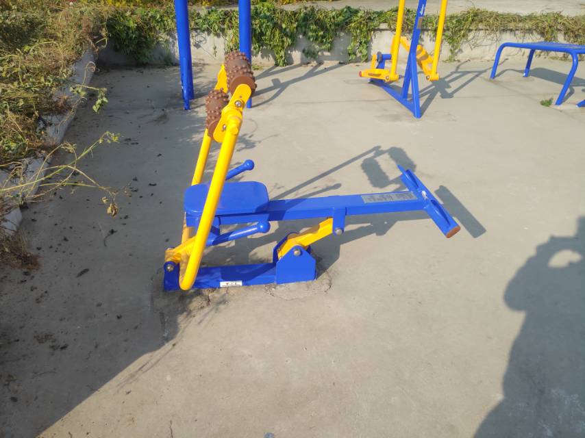 腹背屈伸訓練器 腹背屈伸訓練器