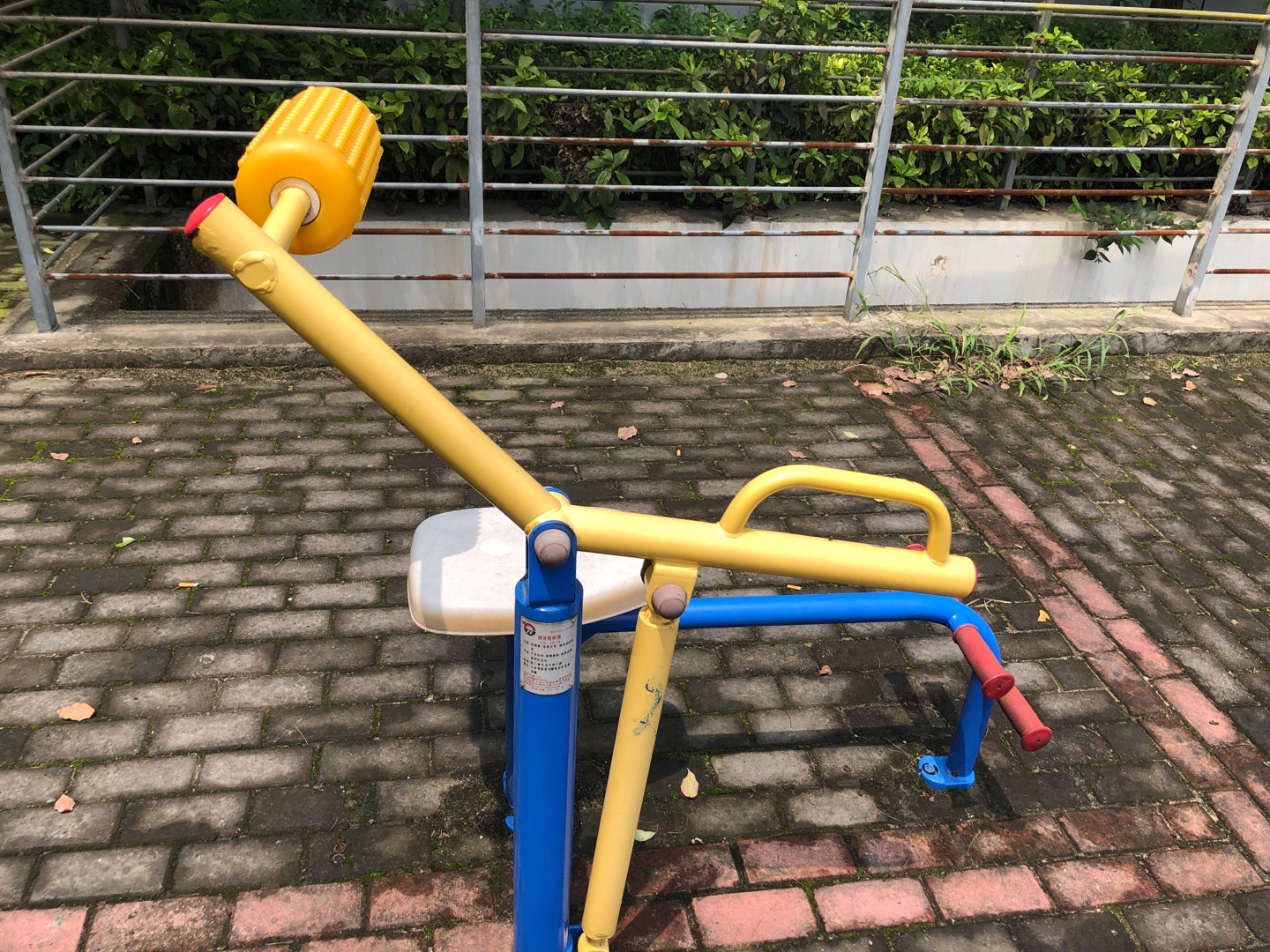 腹背鍛煉器 腹背鍛煉器