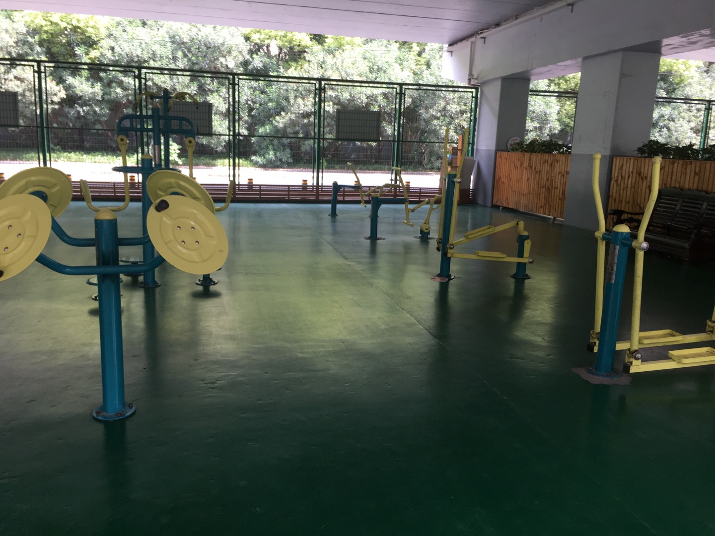 真新街道市民健身苑點(diǎn)（2）