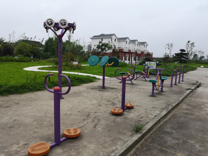 墩頭村老年活動室健身苑點 墩頭村老年活動室健身苑點