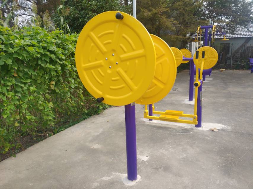 大轉(zhuǎn)輪 大轉(zhuǎn)輪