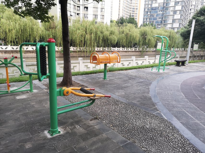 富麗居委健身苑點(diǎn)A