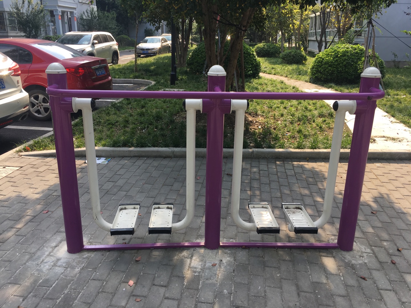 雙位漫步機(jī) 雙位漫步機(jī)