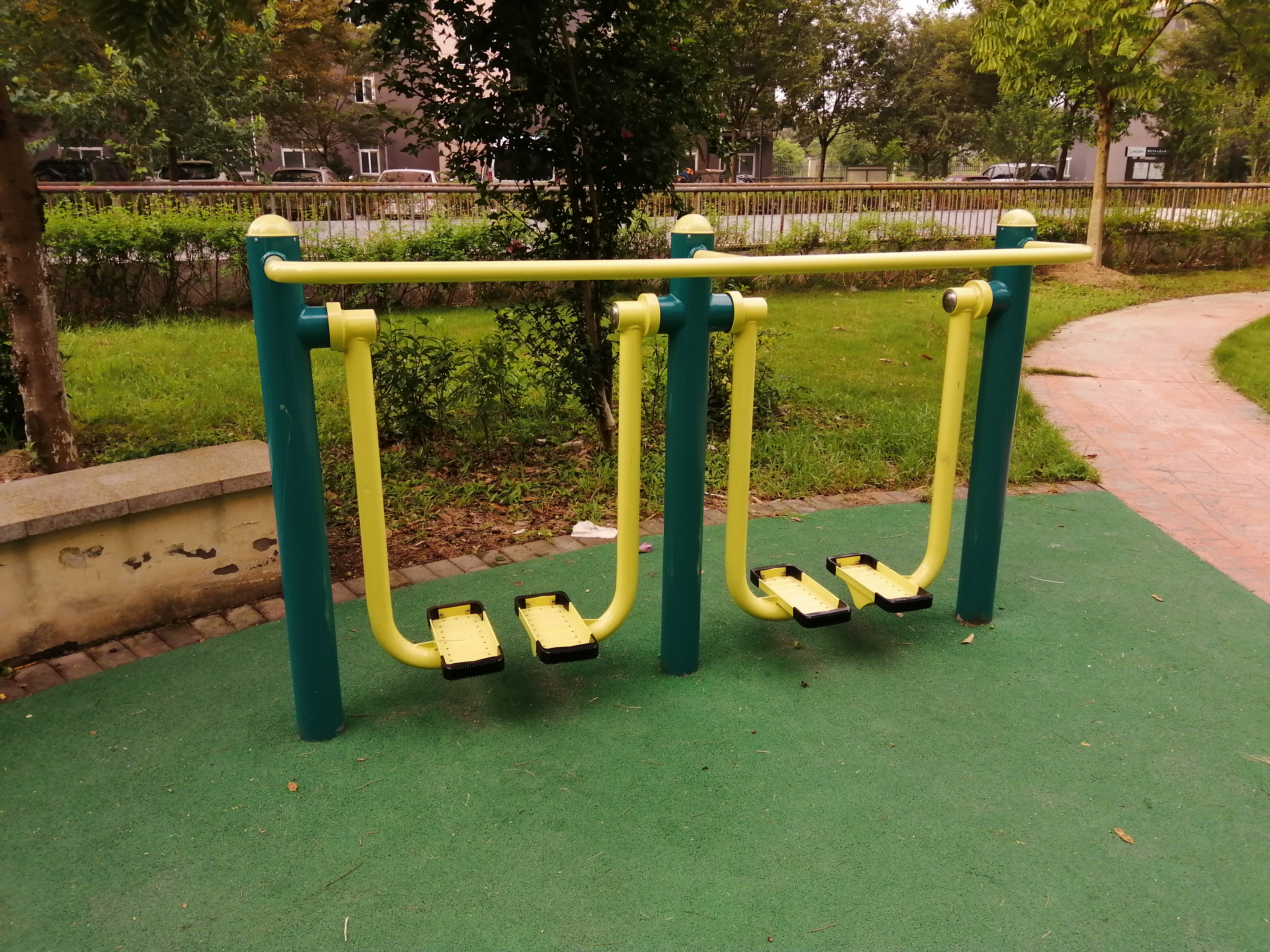 雙位太空漫步機(jī)