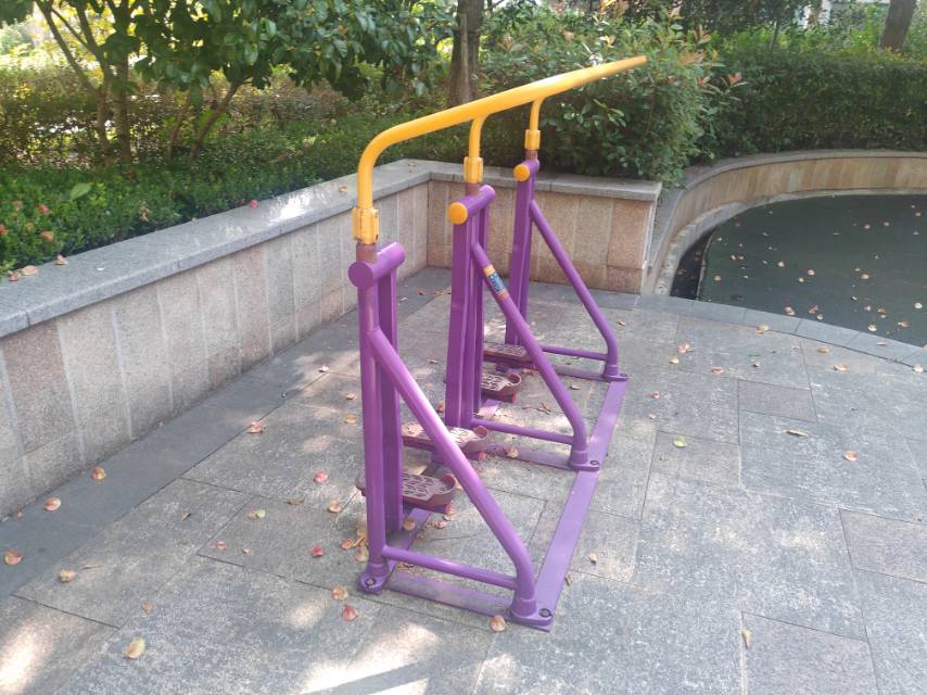 太空漫步器 太空漫步器