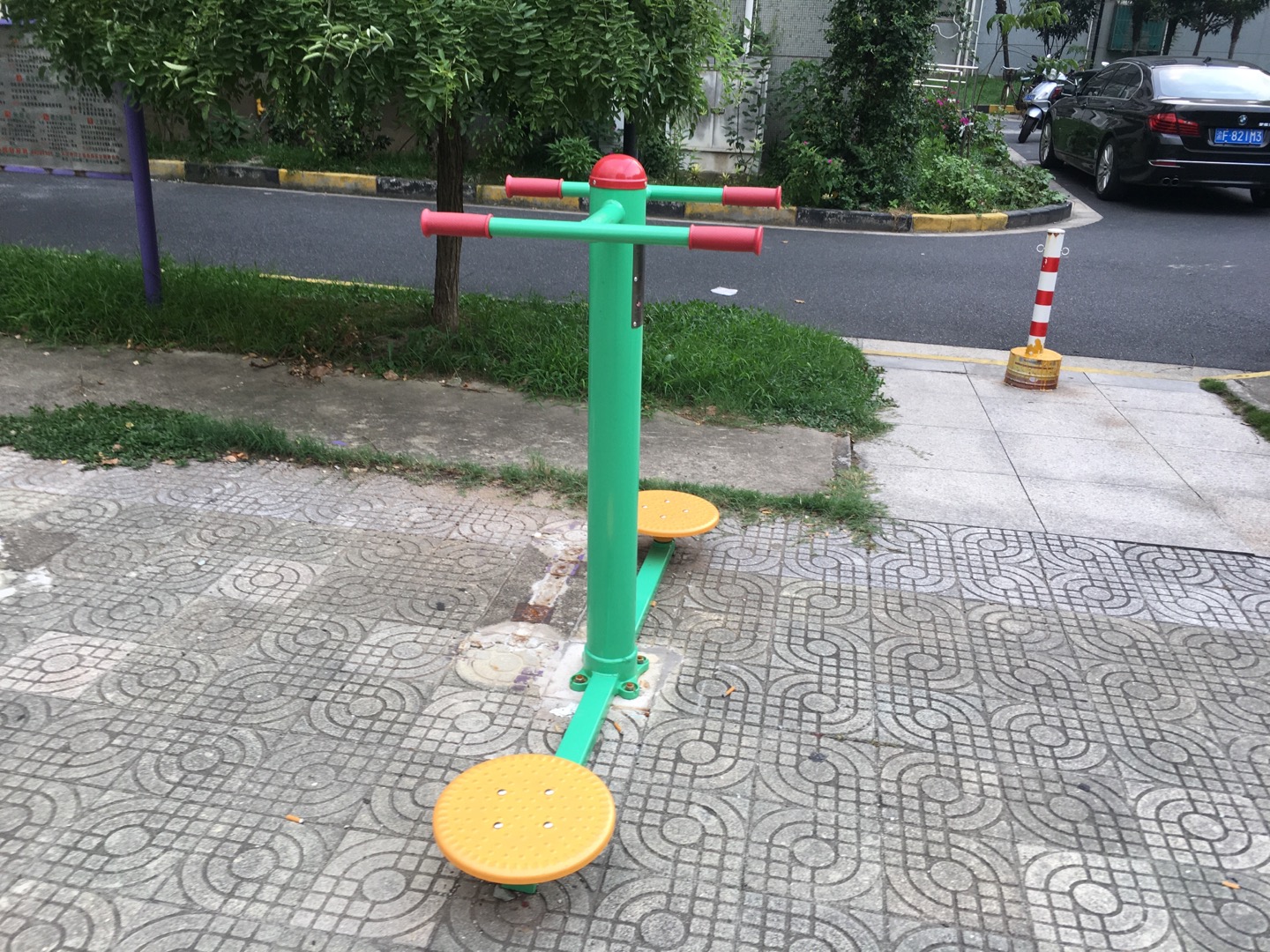 二位扭腰器 二位扭腰器