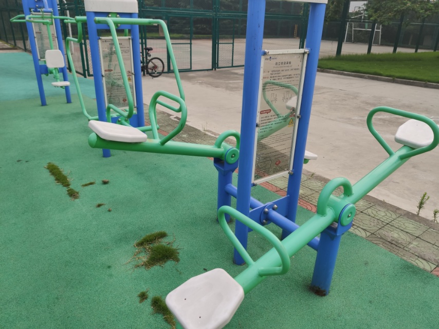 雙立柱蹺蹺板 雙立柱蹺蹺板